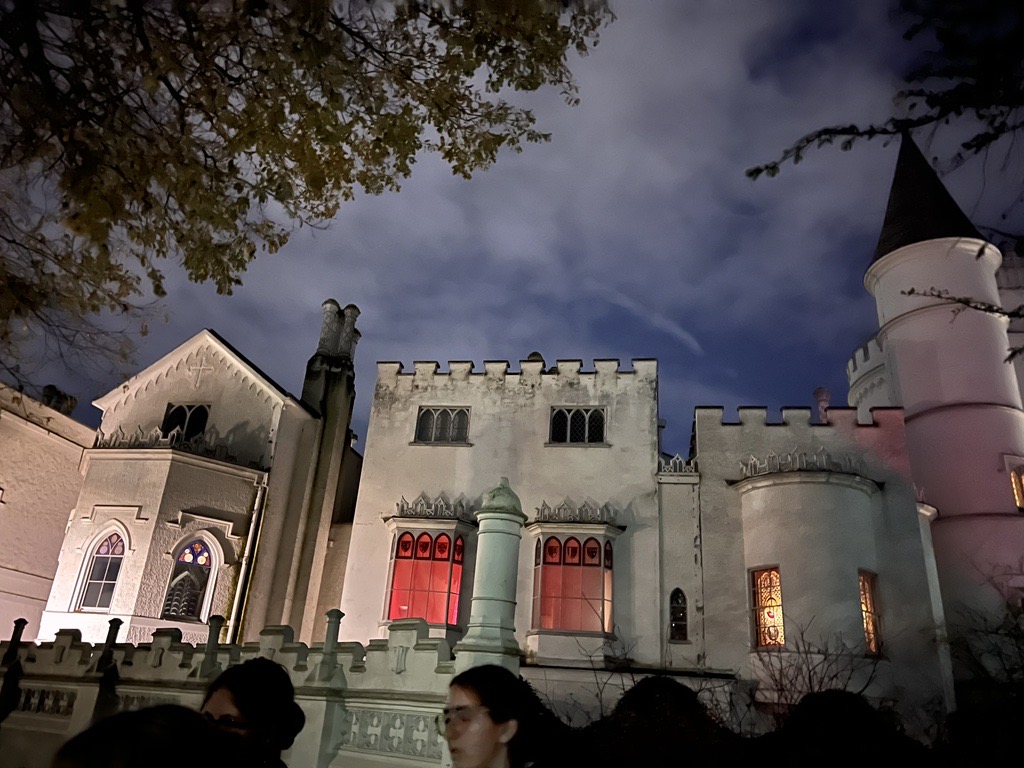 English Students Visit Horace Walpole’s Little Gothic Castle